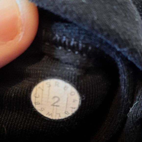 Lululemon Wunder Under Leggings Black Size 2 - Picture 5 of 5